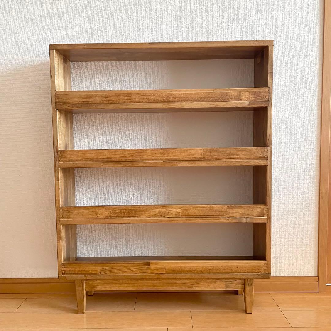 本棚　ブックシェルフ　飾り棚　4段
