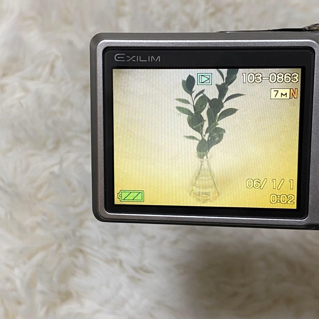 【動作確認済み】CASIO EXILIM EX-Z700 シルバー デジカメ