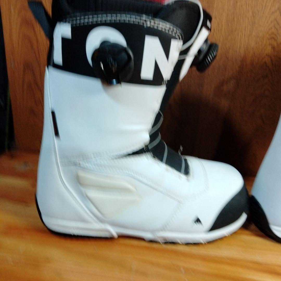 美品　BURTON　バートン 　スノーボードブーツ　送料無料 26064