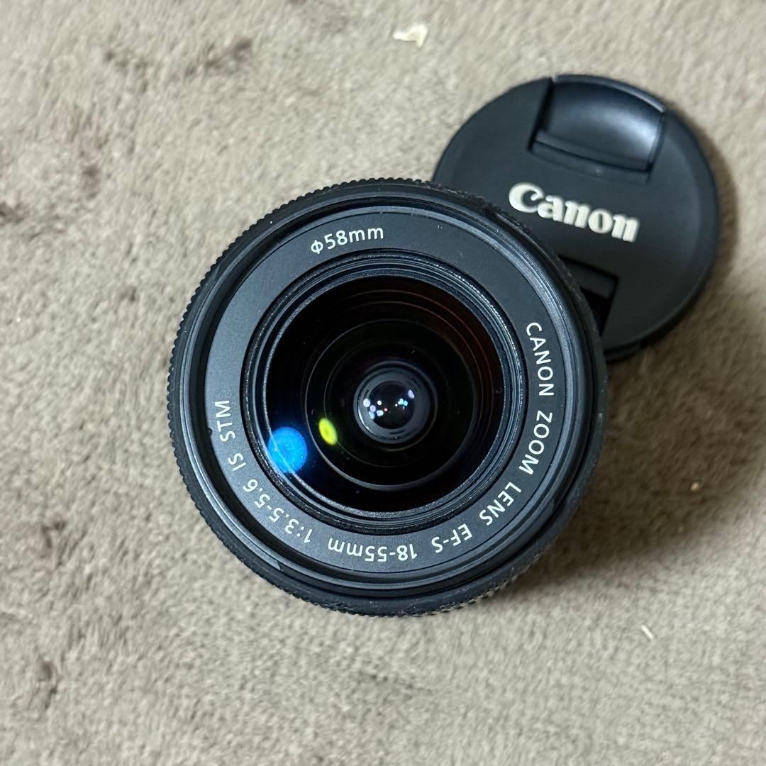 【希少ホワイト】Canon EOS Kiss X7 ホワイト レンズ2本付き