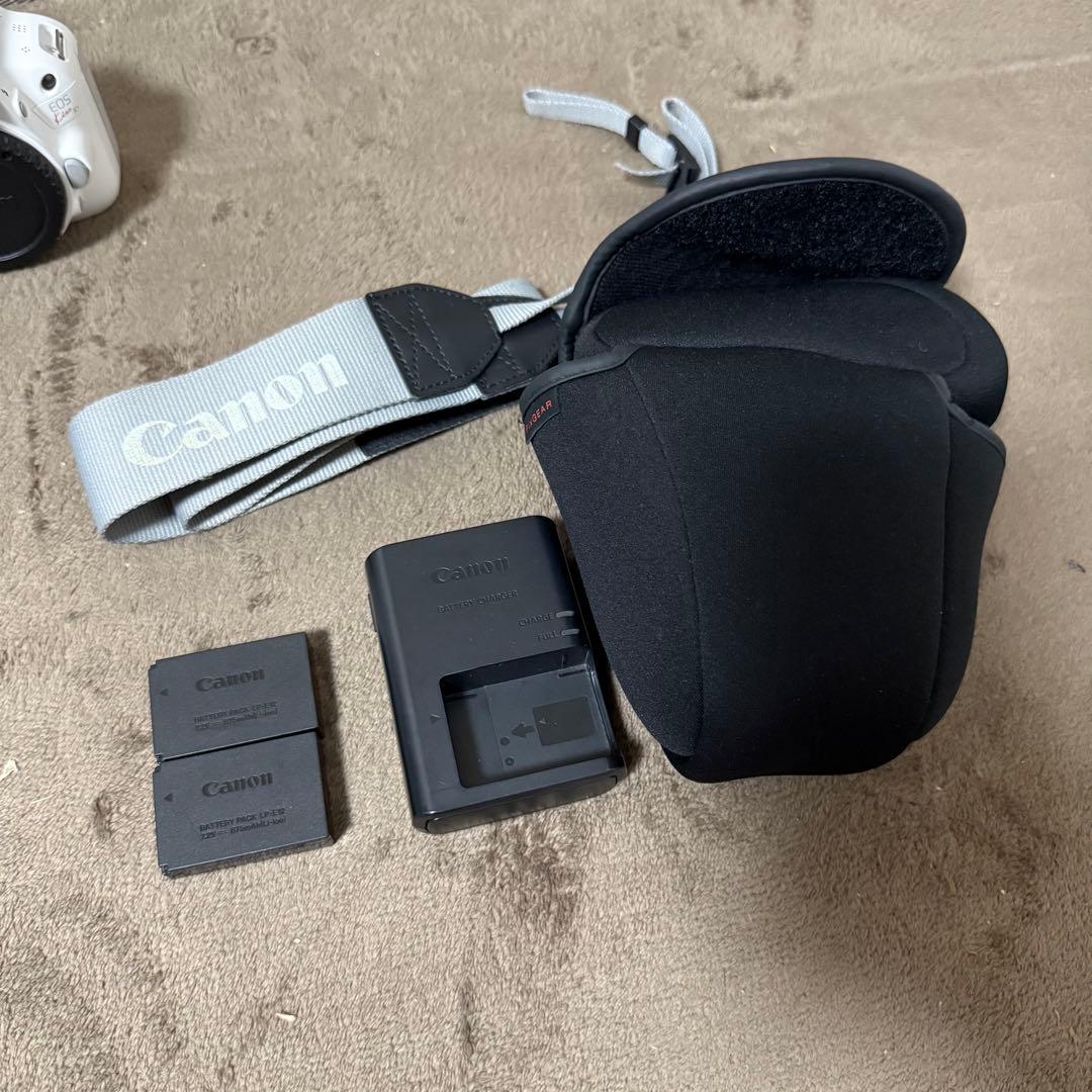 【希少ホワイト】Canon EOS Kiss X7 ホワイト レンズ2本付き