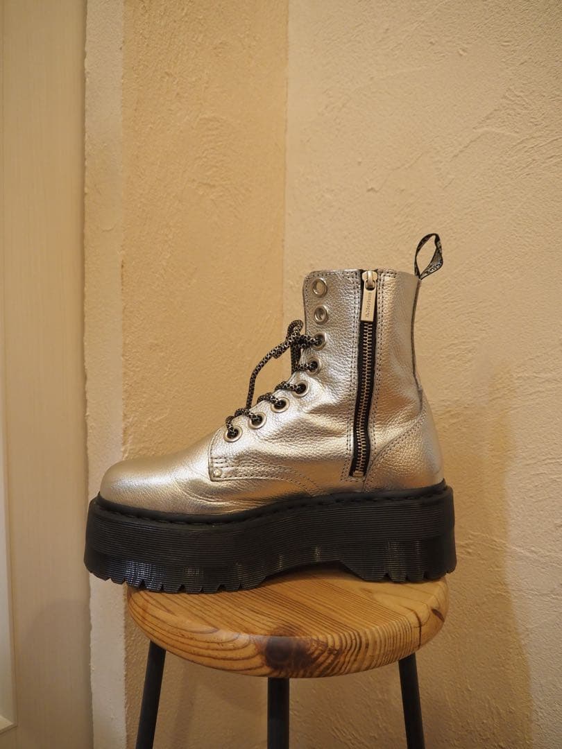 Dr. Martens☆Jadon Max llic Platform