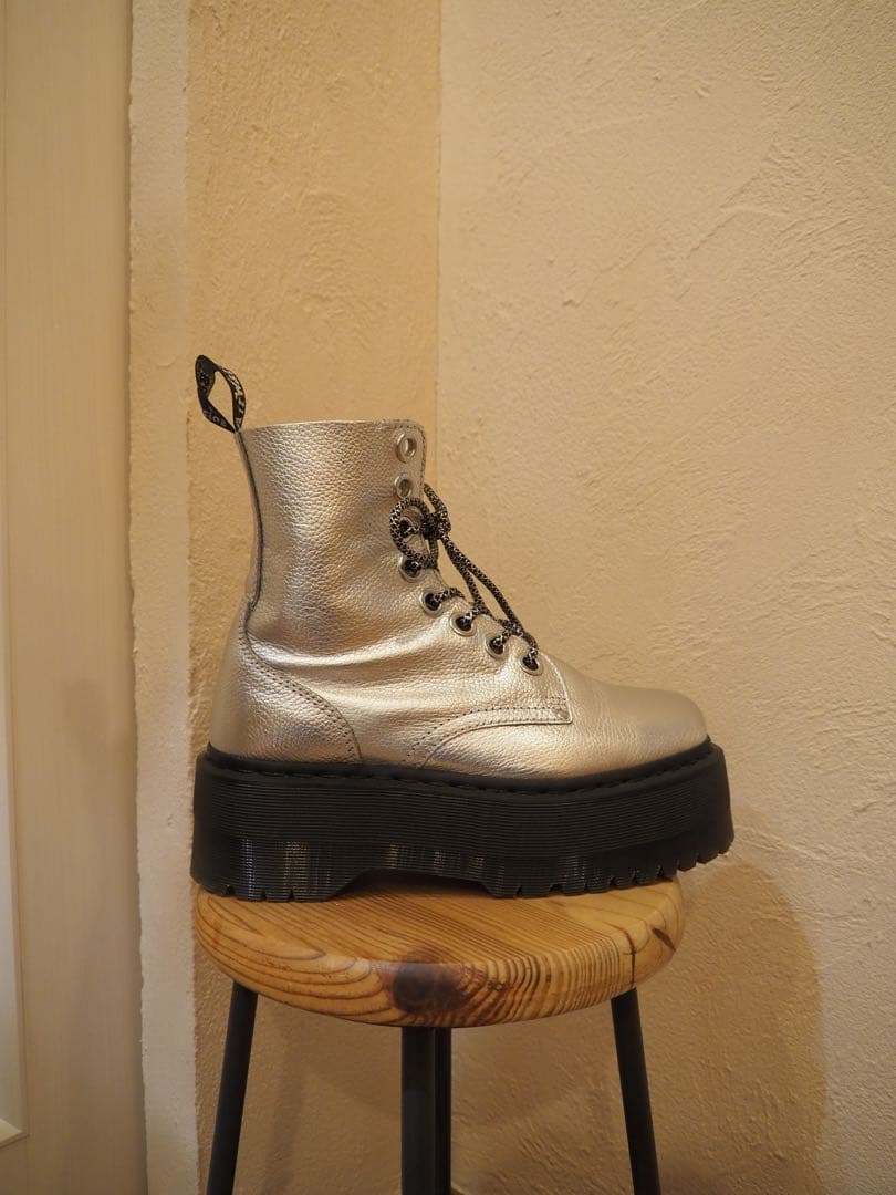 Dr. Martens☆Jadon Max llic Platform