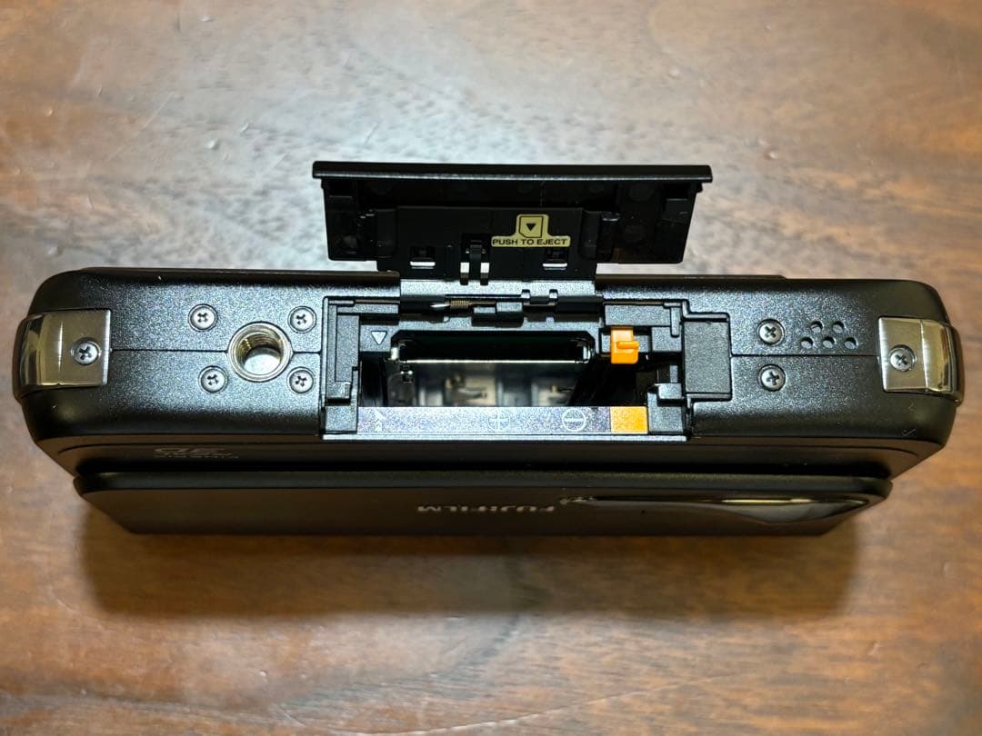 デジタルカメラ FUJIFILM FinePix REAL 3D W3