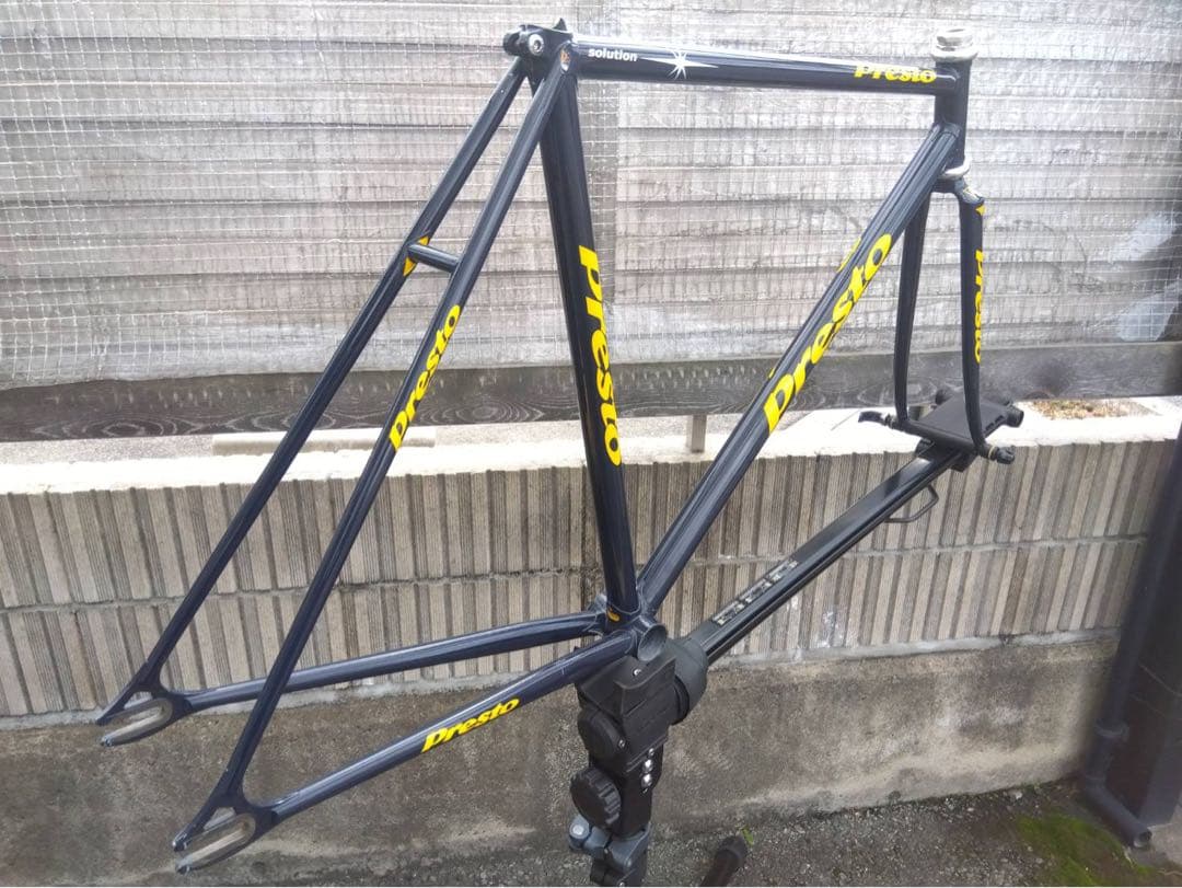 Presto njsピストフレーム紺色