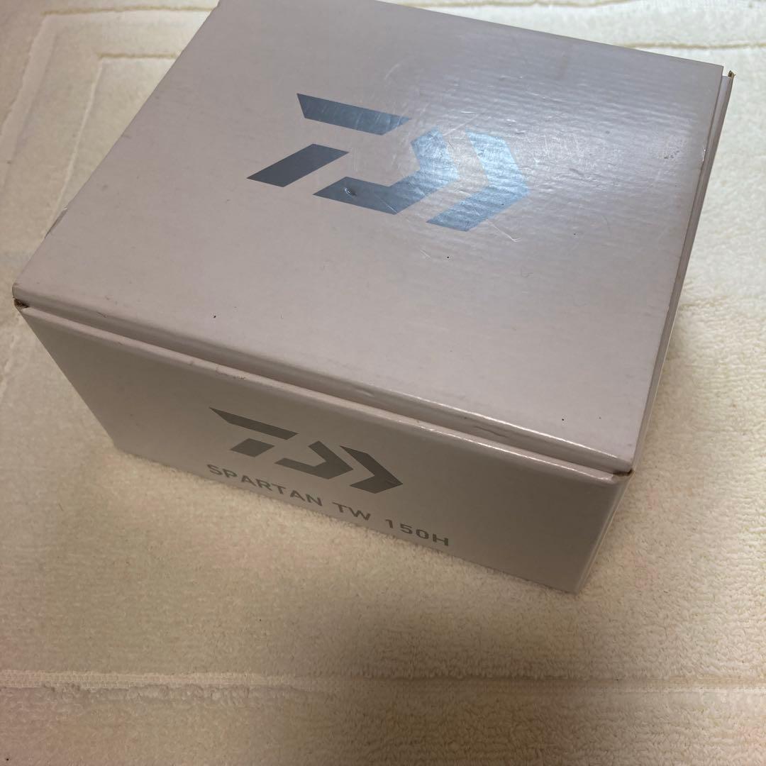 【新品・未使用品】ダイワ　スパルタン 　　　　　　　　TW150H 右ハンドル