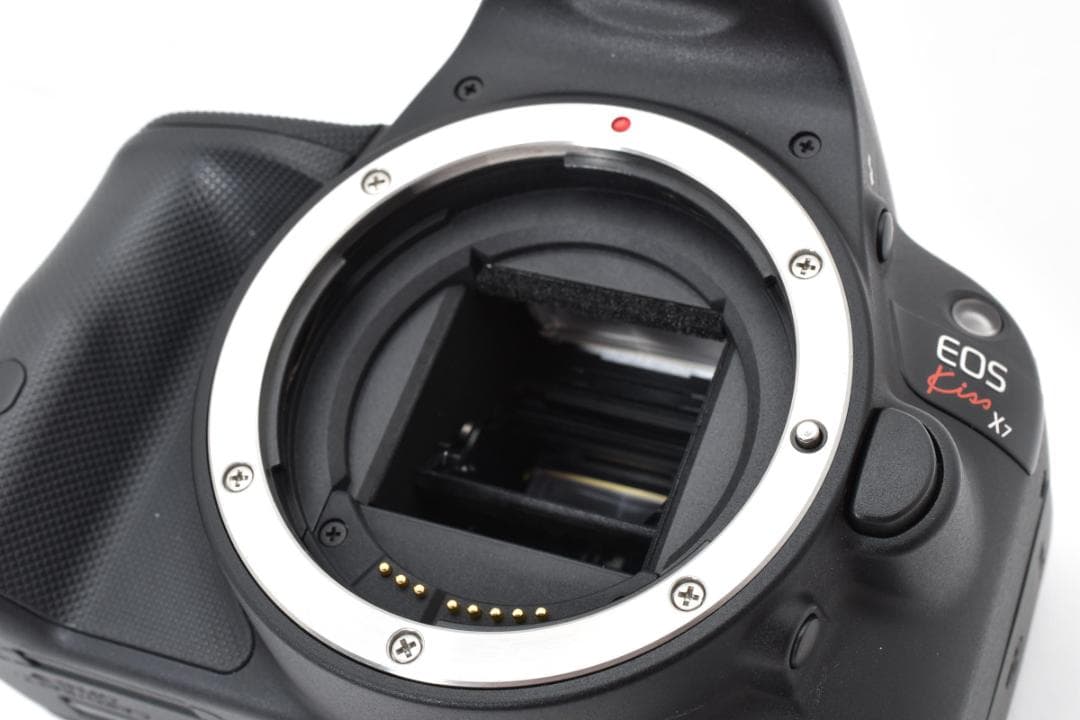 ■ 美品 ■ キヤノン　Canon EOS Kiss X7 《S数1028回》