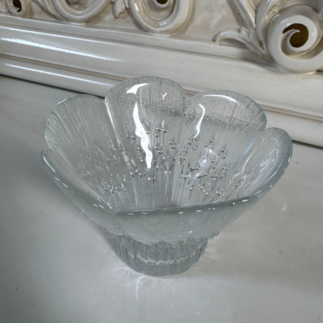 Lasisepat Lasisepatラシセパットクロッカス　フィンランド