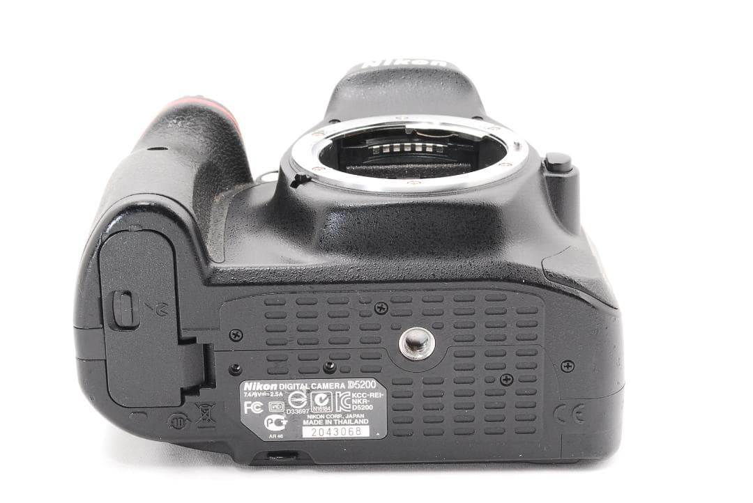 Nikon D5200 ダブルレンズセット 画面反転で自撮り可能♪