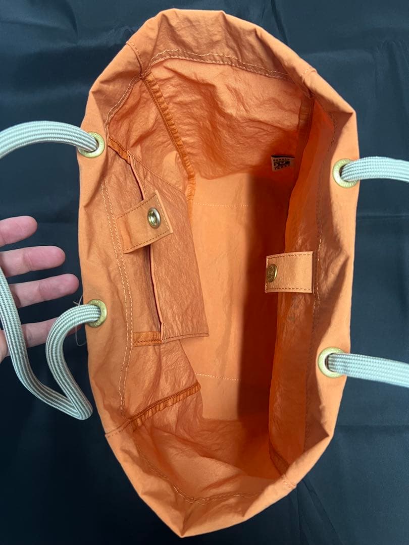 ハンティングワールドBORNEO CHARITY BAG