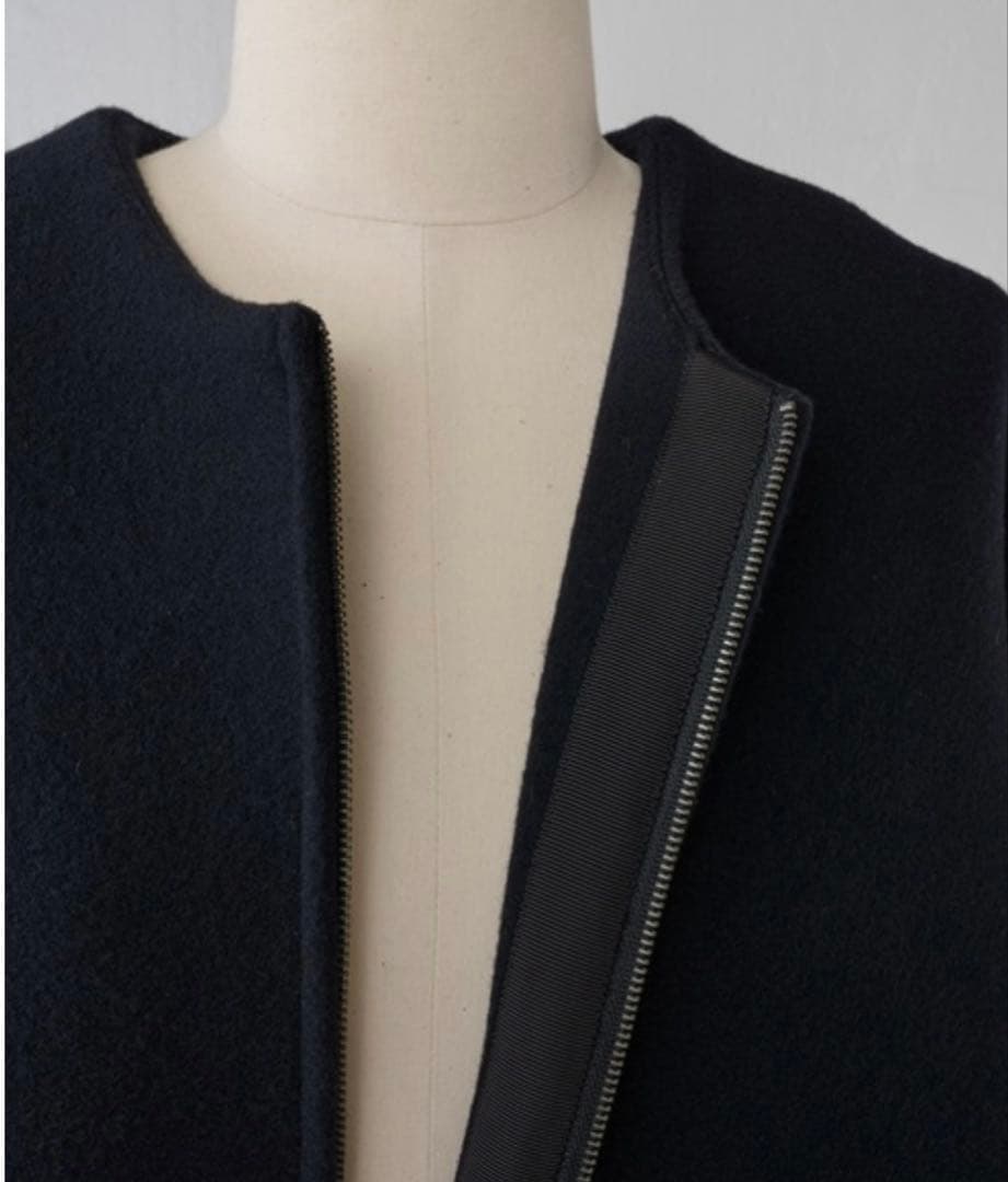 BEARDSLEYウールコート　ブラック