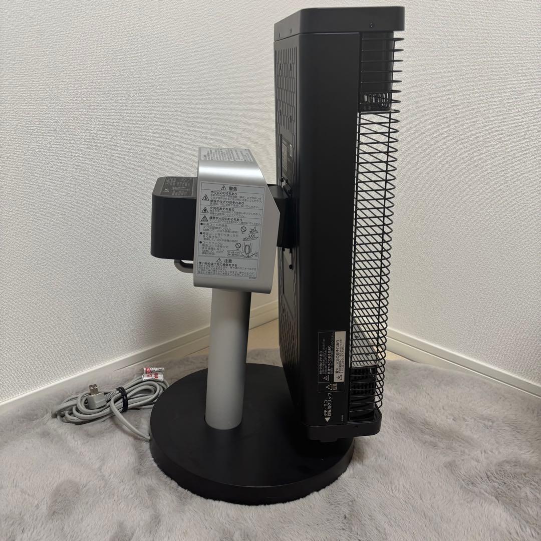 DAIKIN 遠赤外線暖房機セラムヒート　2022年製