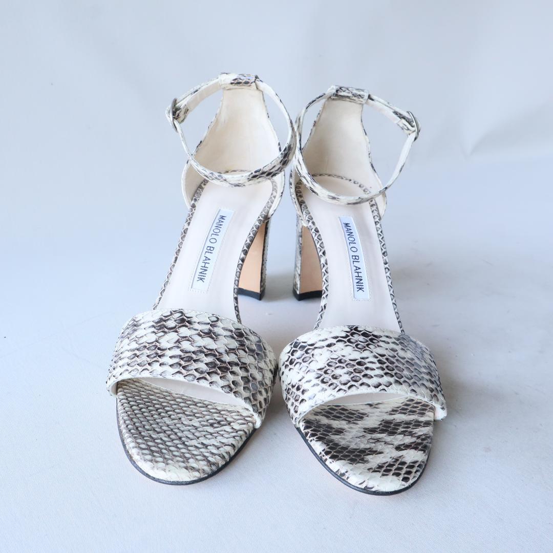 未使用マノロブラニク　7cmヒールサンダル 37 24cm パイソンレザー