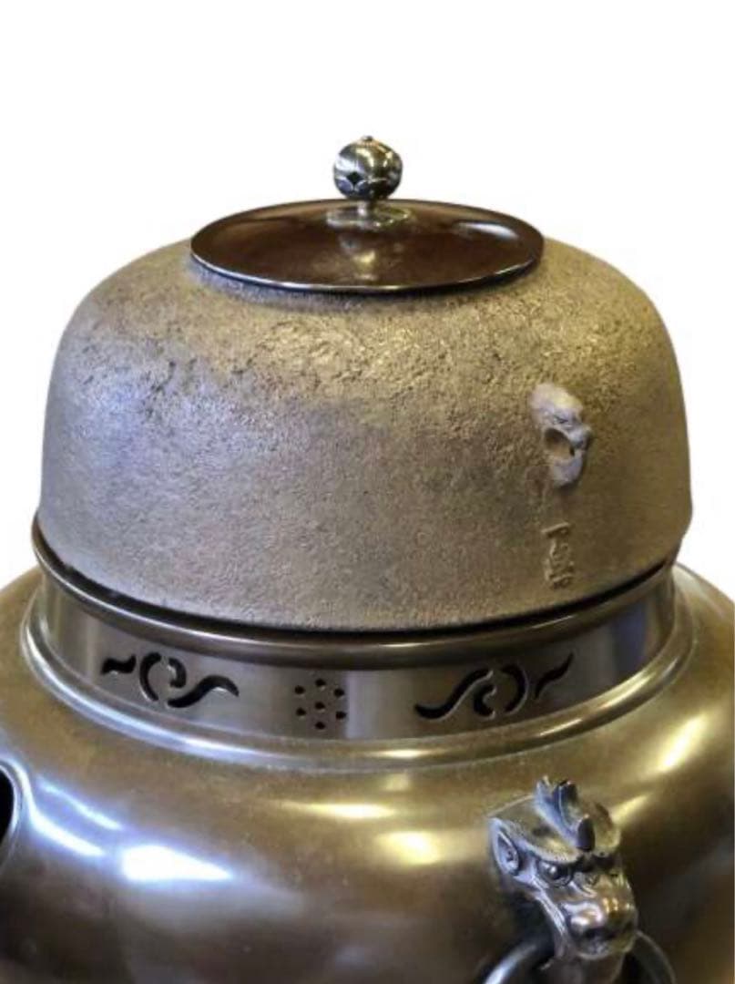 釜師　木村一無作　銀摘　共箱『唐銅鬼面風炉』茶道具/鉄瓶　古道具