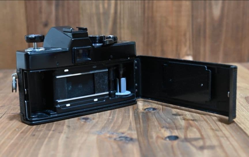 [美品] MINOLTA SRT101 フィルムカメラ レンズ付き 動作確認済み