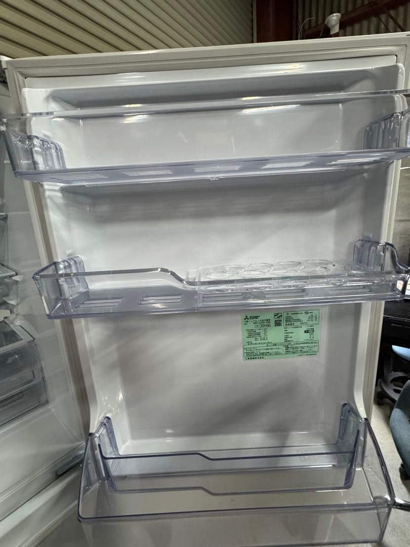 ☆三菱ノンフロン冷凍冷蔵庫 MR-C33K-W形