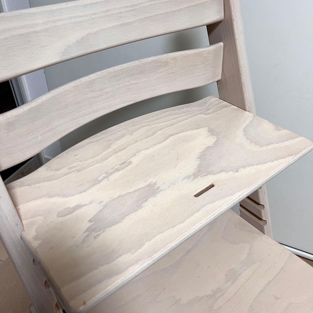 【新型】シリアル4　ストッケ トリップトラップホワイトウォッシュ