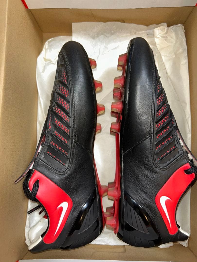 デッドストック ナイキ サッカースパイク トータル90 レーザー HG-E