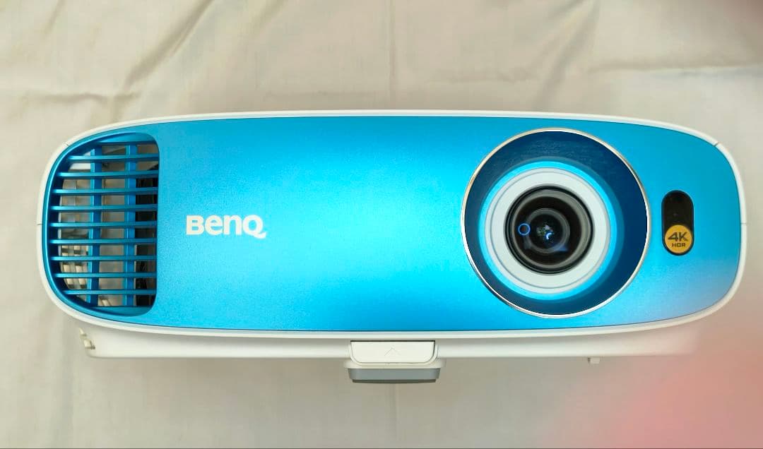 【4K高画質】BenQプロジェクター TK800M (ANSI3000lm)