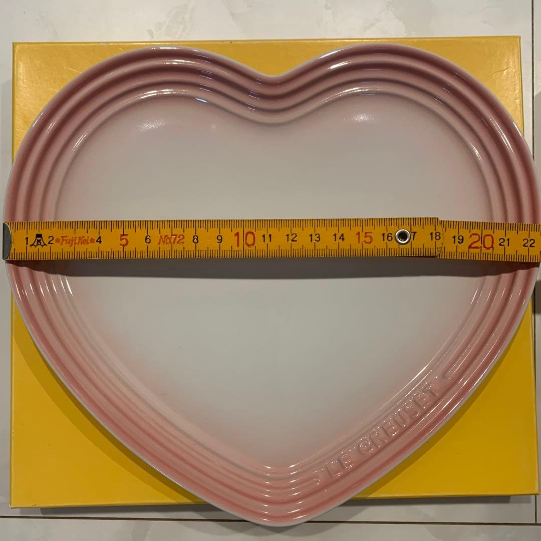 ルクルーゼ　パウダーピンク　ハートプレート&ディッシュセット♪
