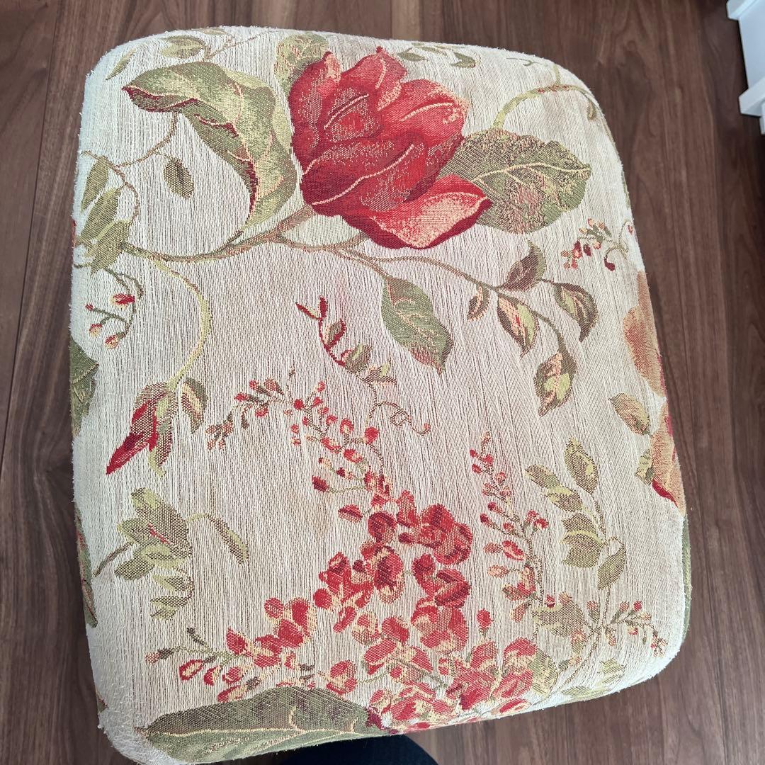 スツール　オットマン　シャンデリアランプ3点　引き取り限定