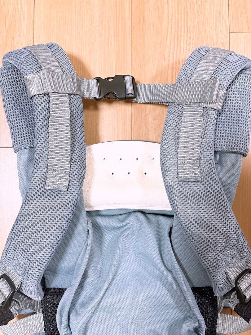 【付属品全完備】アップリカ ラクリス 抱っこ紐 グレー