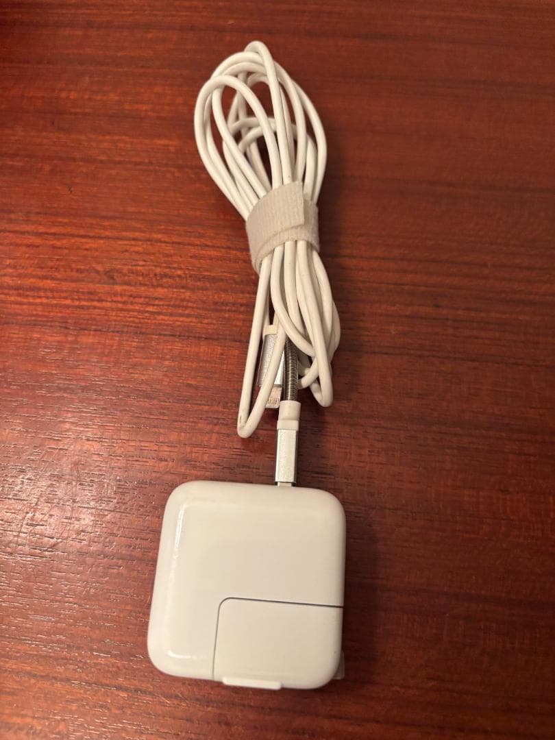 iPad 第7世代 32GB シルバー