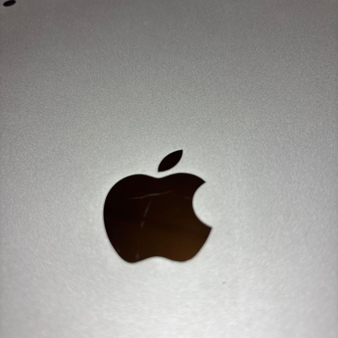 iPad 第7世代 32GB シルバー
