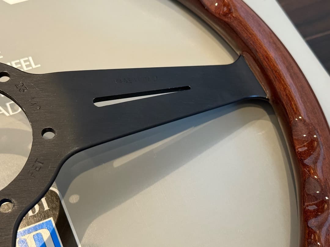 NARDI クラシック　WOOD　正規品 ウッド/ブラックスポーク N122