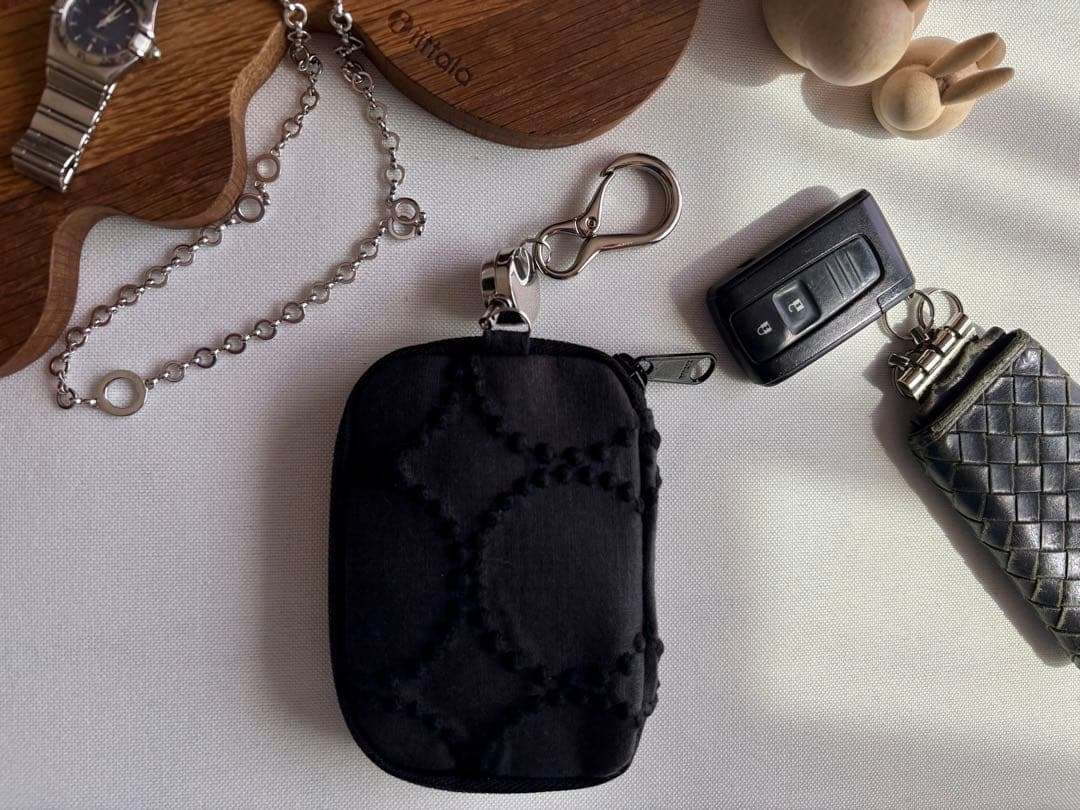 ★ぴよ吉【スマホショルダー／キーポーチ】タンバリン チャコール×ブラック