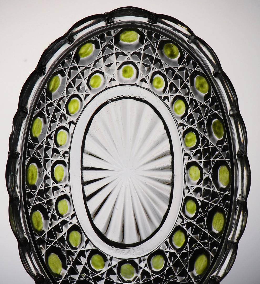 オールド・バカラ 上級作品 黄緑色被せ エナメル彩 金彩 切子 小皿 ディアマン