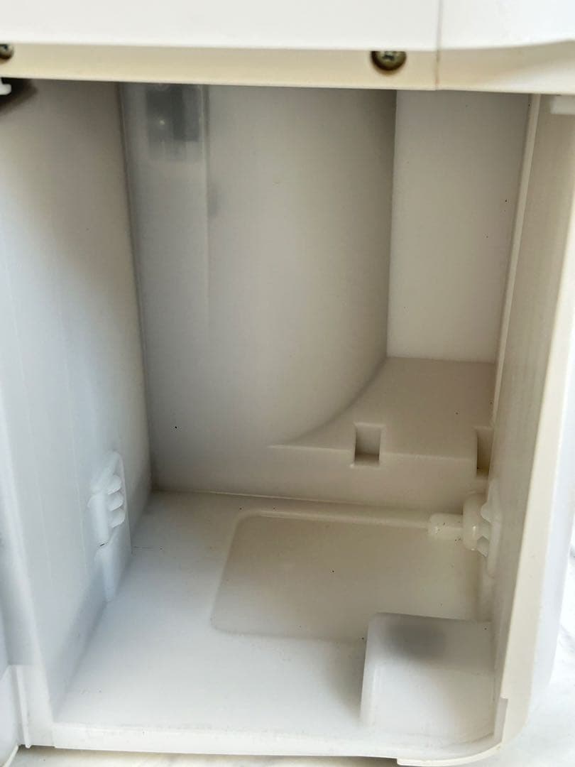 極美品 シャープ 衣類乾燥除湿機 CV-L120-W 鉄筋30畳