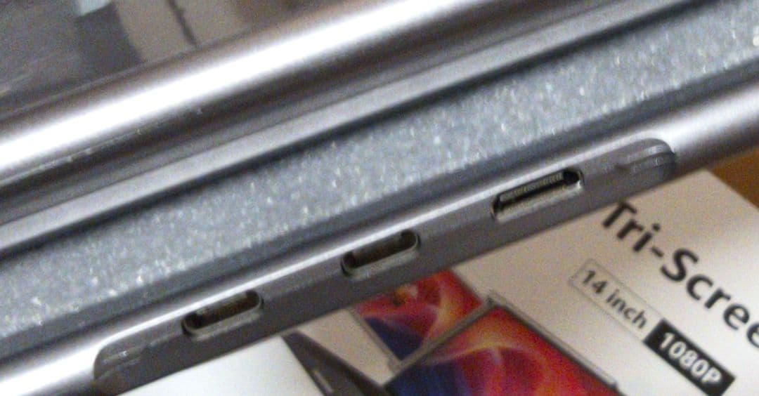 【新品】ポータブルトリスクリーンモニター 14インチ 1080P（値段は応相談）