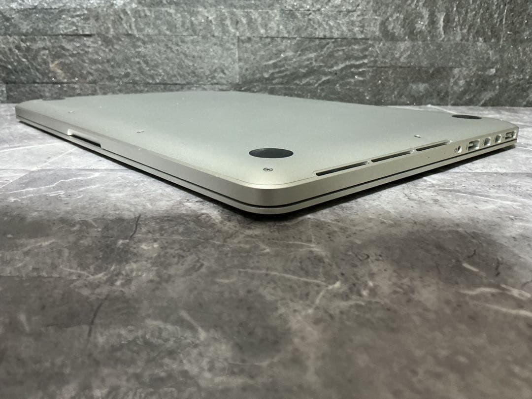 MacBook Pro A1502 corei7 新品SSD メモリ16GB