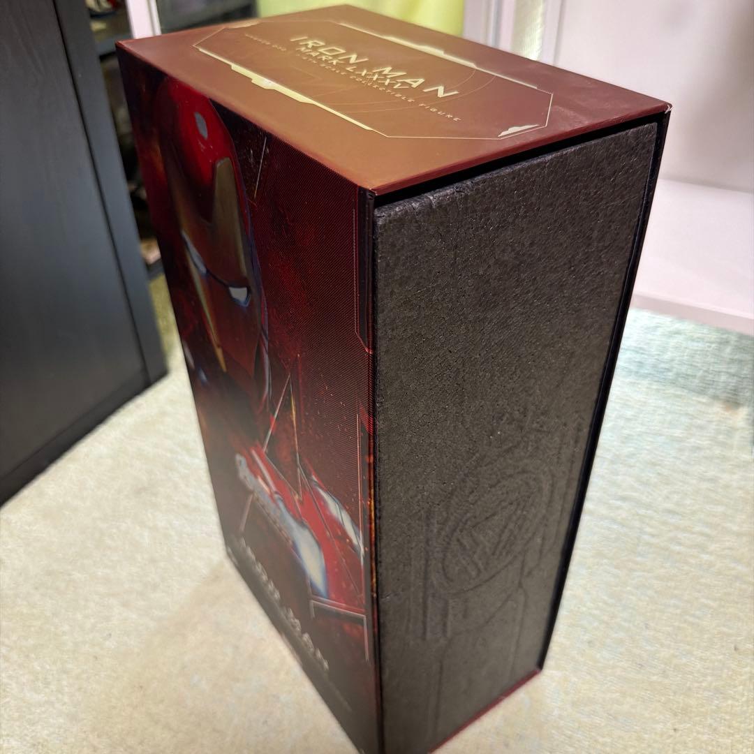 HotToys【アイアンマンMark85】フィギュア