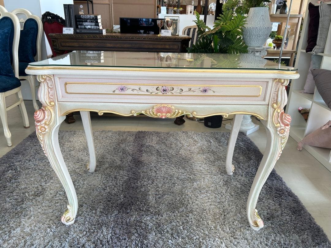 ロココ調　エレガントな猫足コンソールテーブル