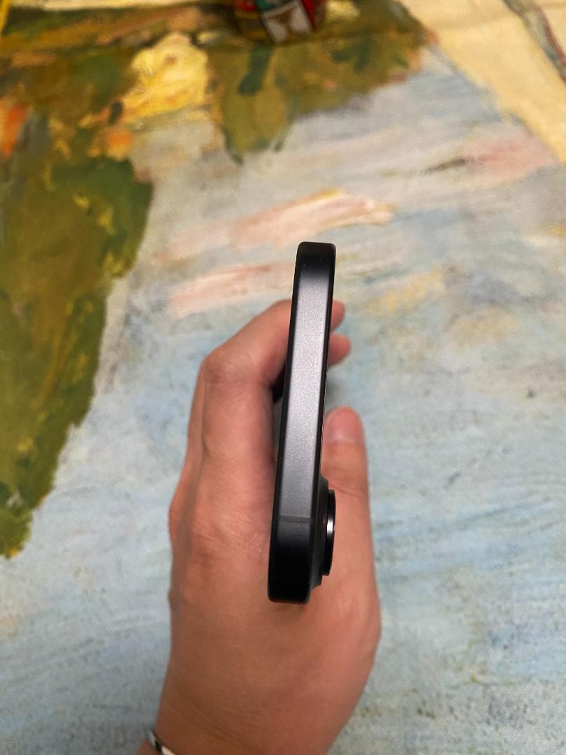 美品 iPhone 16 128G ブラック SIMフリー