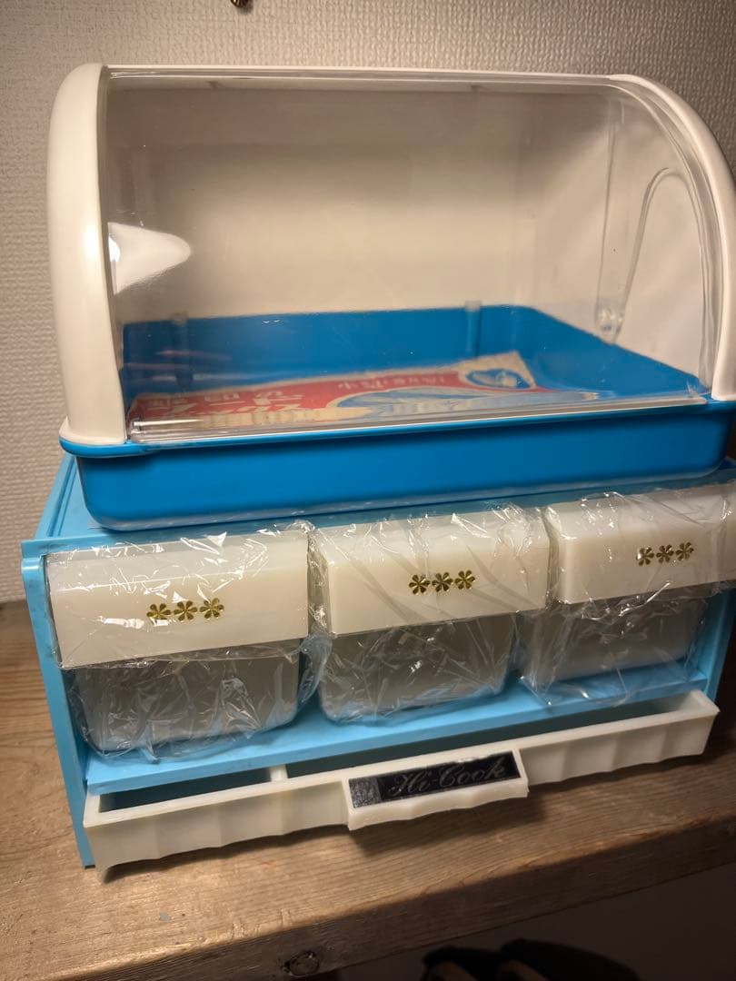 ハイクック　昭和レトロ　調味料入れ　当時物　レトロ模様 水色 二つセット