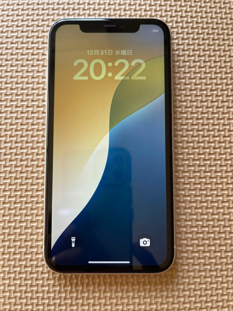 iPhone 11 ホワイト 64GB 本体