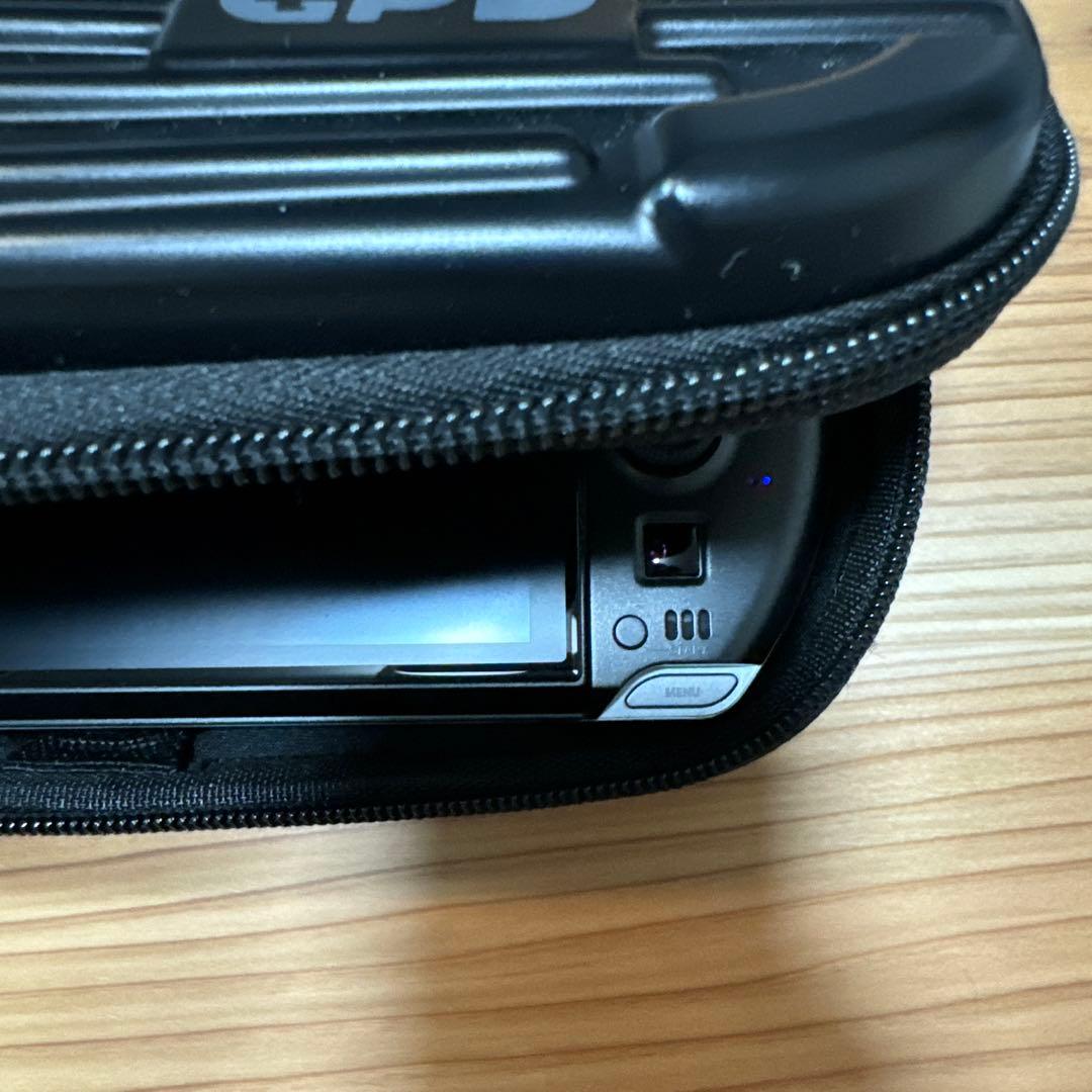 ミニPC GPD WIN4 (2024) Ryzen7 8840U 32GB/2TB