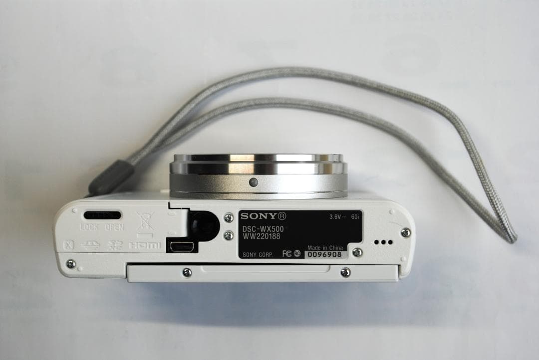 【美品】SONY コンパクトデジタルカメラ DSC-WX500 ホワイト