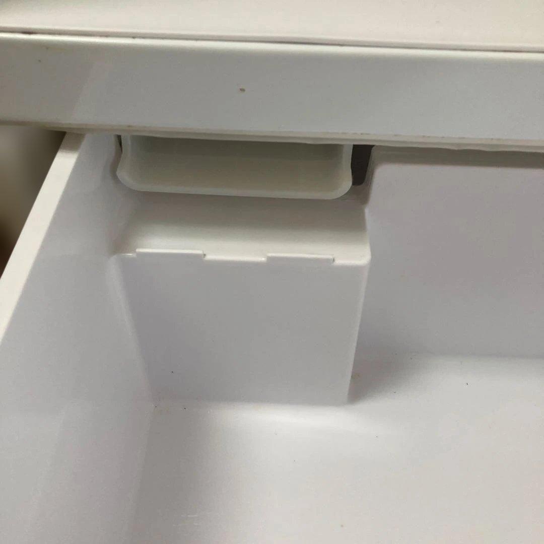 シルバー 3ドア冷蔵庫　272L