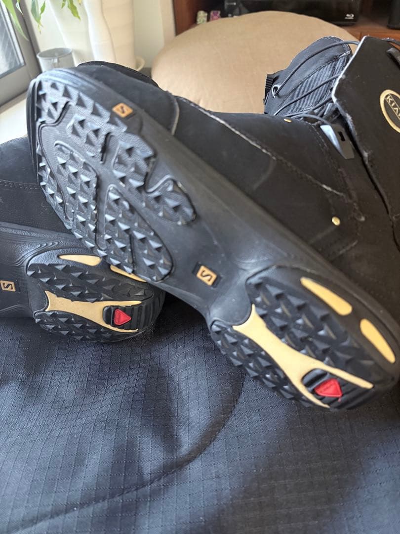 Salomon Kiana ブラック スノーボードブーツ　バッグ付き！