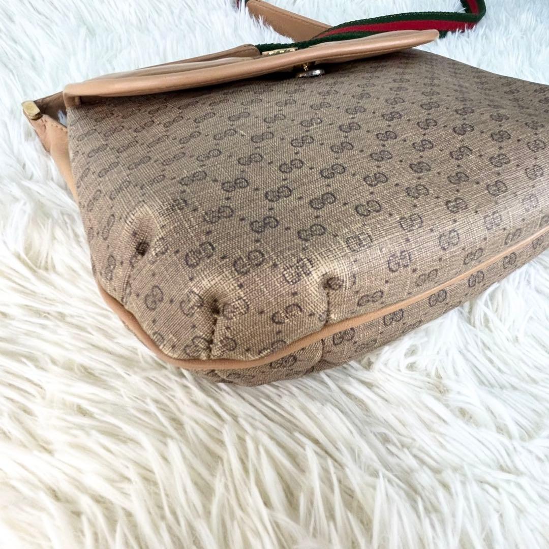 【希少】GUCCI グッチ ショルダーバッグ