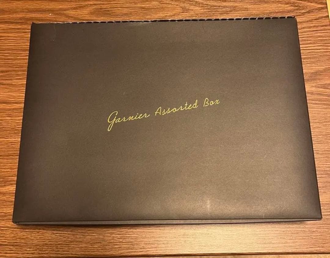 ゴンチャロフ ガルニエ 缶 ボックス Garnier Assorted Box