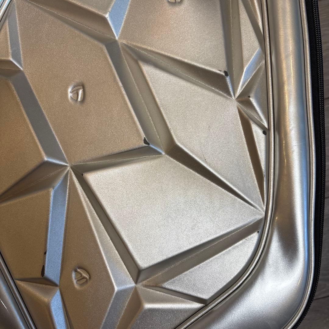 TaylorMade キャディバッグ シルバー 9型 美品