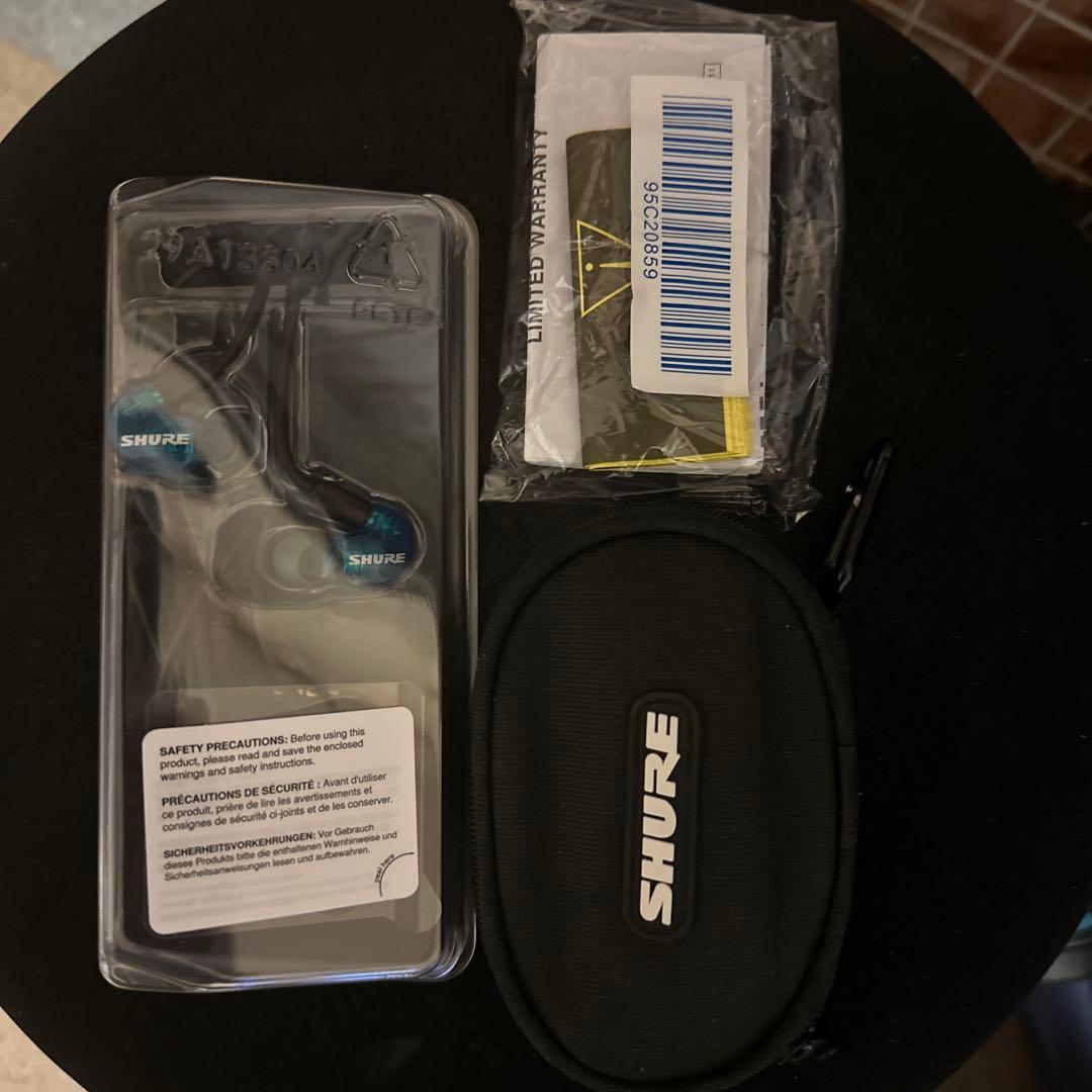 SHURE SE215 SPECIAL EDITION 新品未使用(開封済)