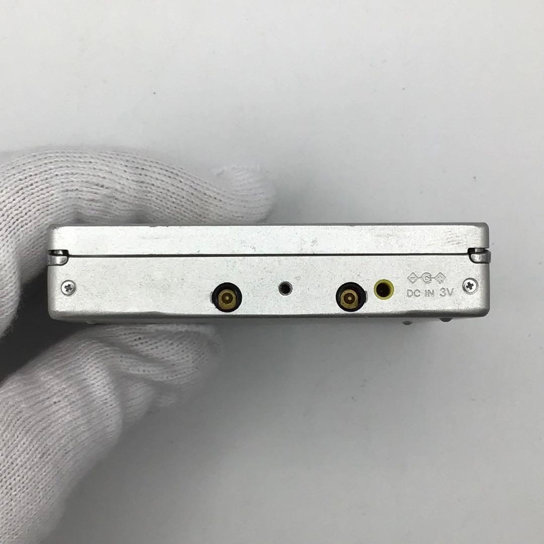 SONY MZ-R909 MD WALKMAN ソニーMDウォークマン シルバー