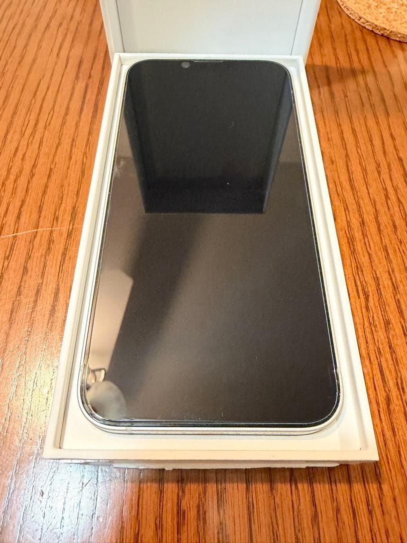 iPhone16e 256gb ホワイト