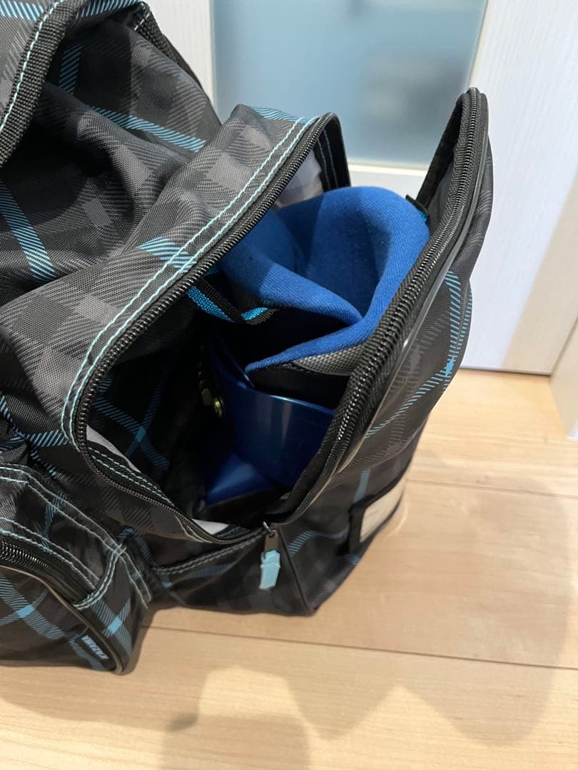 ハート　ジュニア　スキーブーツ　23〜23.5センチ　り　リュック付き